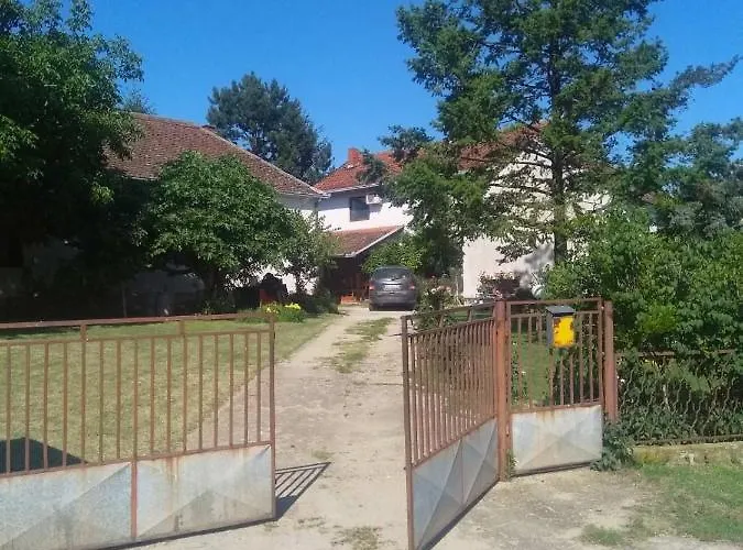 Апартаменты Family Ana - Star Голубац